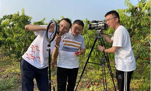 财经直播农民脱贫(央视财经频道有村直播看脱贫)_https://www.shscx.com_玉米_第1张
